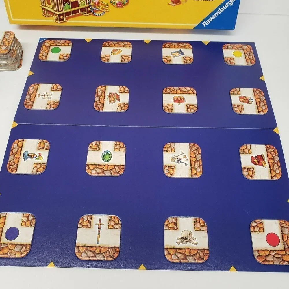 Ravensburger Labyrinth Moving Maze 2007 Board Game Complete